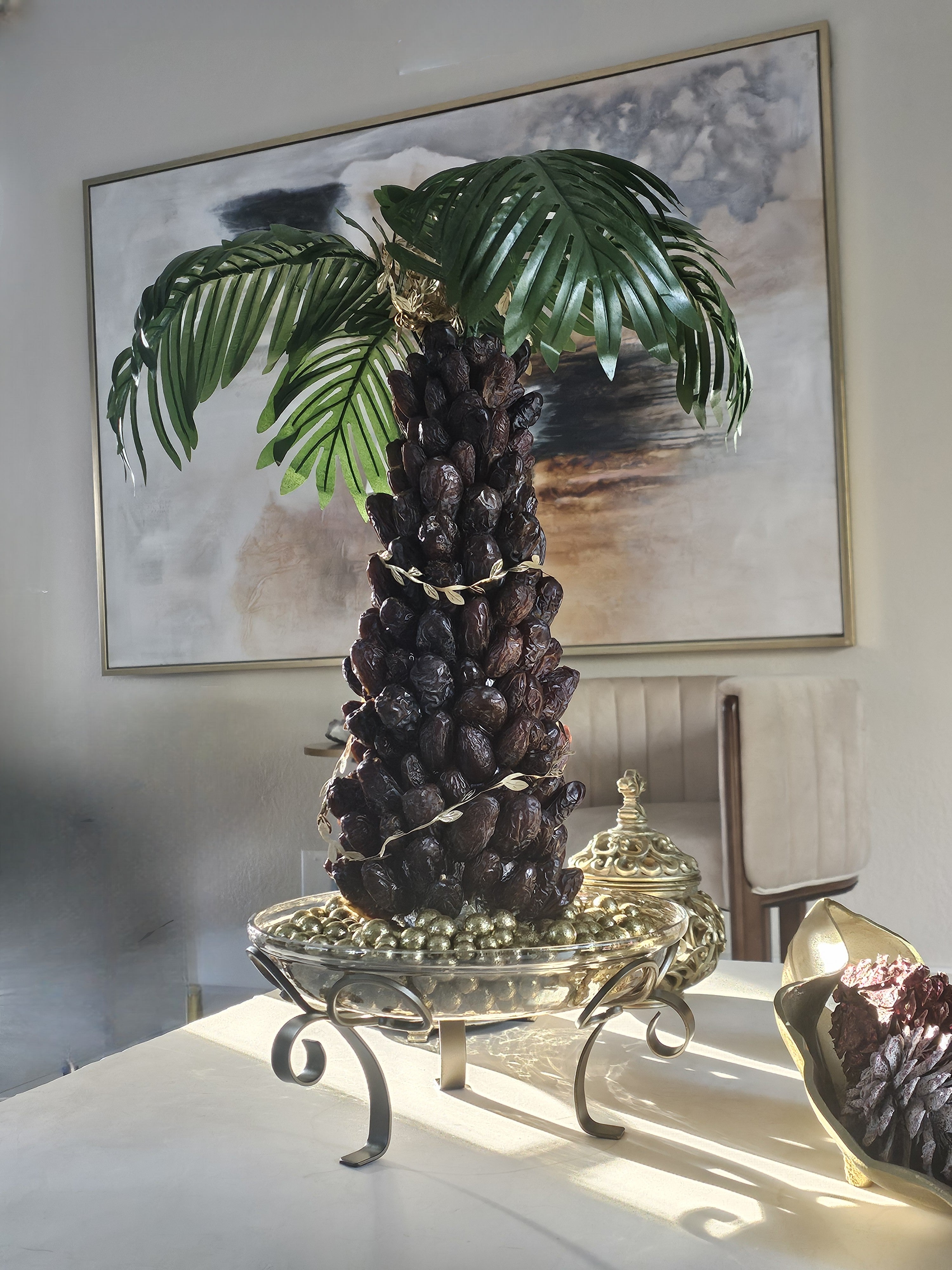 DATE PALM ( Shipping locally only LA/OC areas )